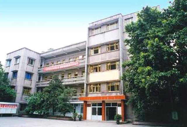 R . 北京綠色金可