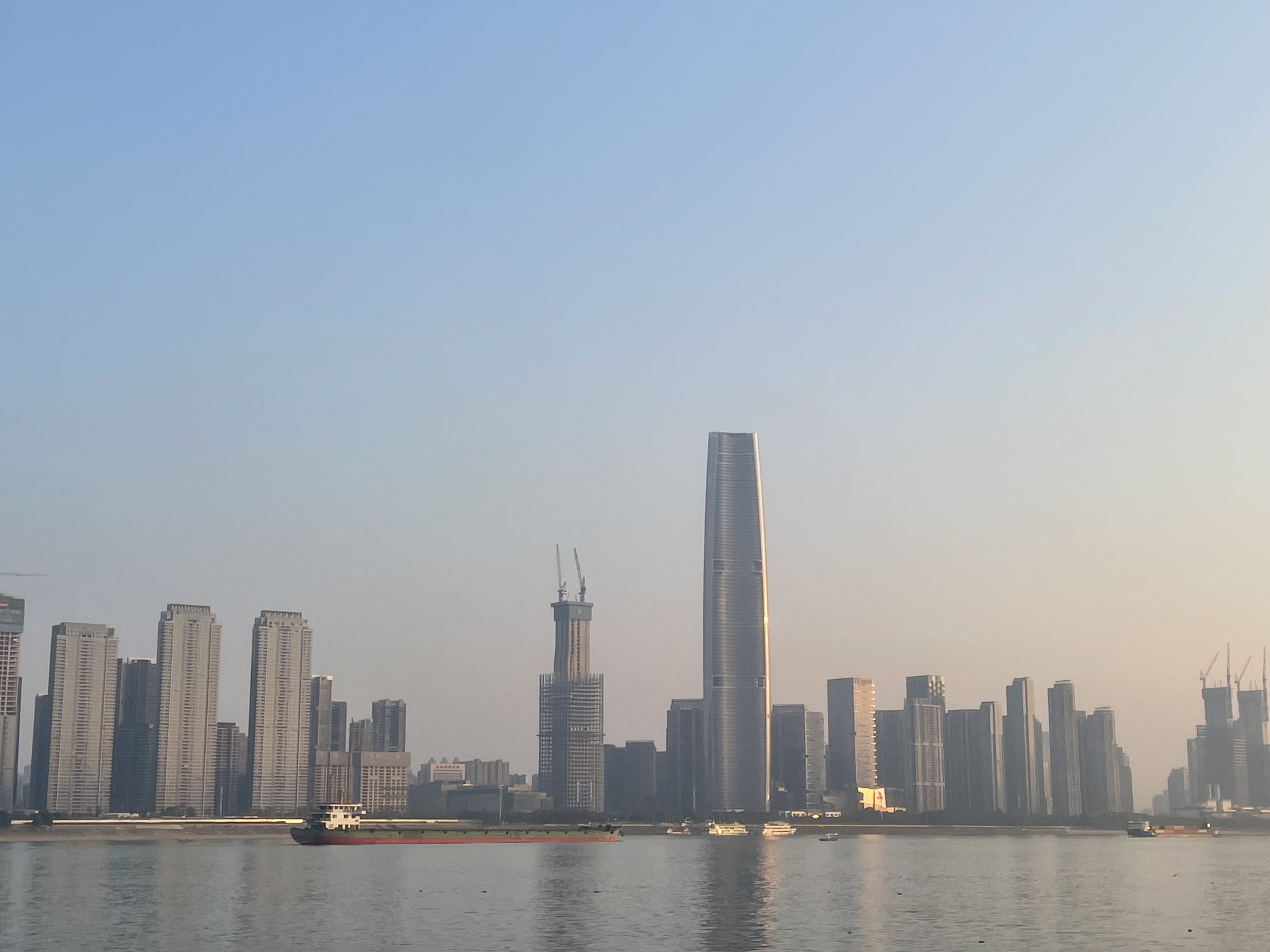 DS . 湖北武漢綠地中心 DS . 湖北武漢綠地中心