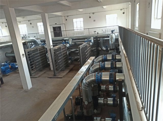 C . 新疆吐魯番高昌區(qū)隔壓站-1